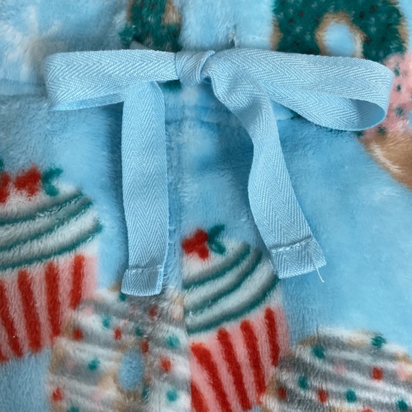 Women’s Daydream by Berkshire Home cupcake & donut fuzzy pajama bottoms. Size S - Picture 14 of 14